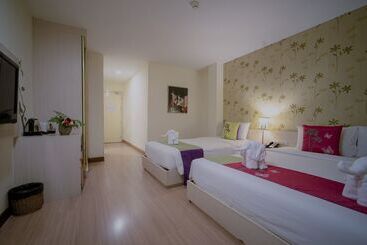 ホテル Villa Chacha Khaosan Rambuttri