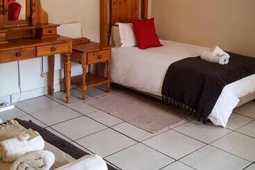 ペンション Oregon Cottage