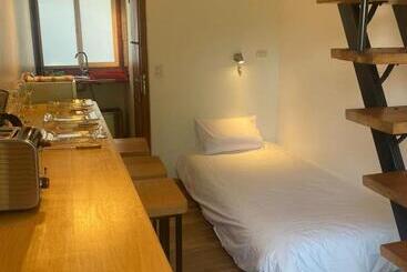 French Andes Apart Hostel