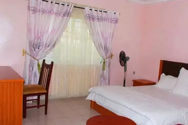 Hotel Specs Suite
