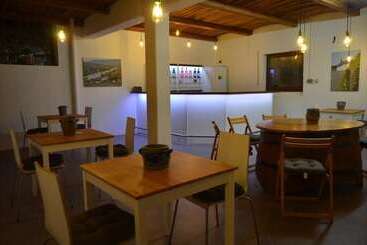 住宿加早餐 Weingut H. Gindorf