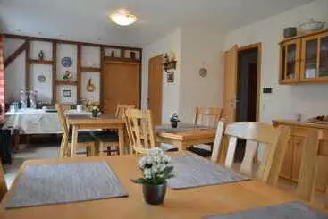 Aamiaismajoitus (B&B) Weingut H. Gindorf