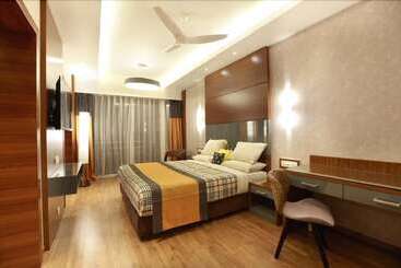 Resort Nahar Retreat & Spa