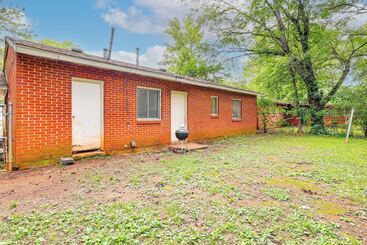 Hus på landet Pet Friendly Decatur House Near Huntsville!