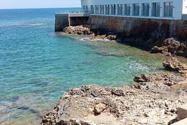 Hotel Elia Sea Suites