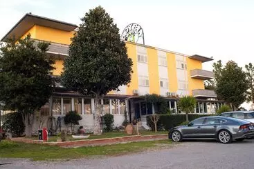 Otel Hrs