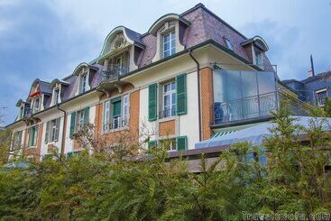 Hotel Apartments Justingerweg