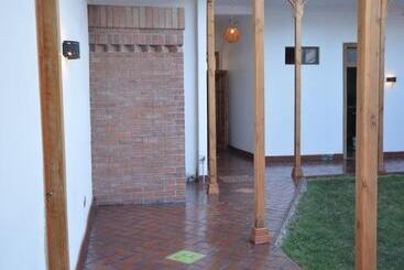 Bed & Breakfast Esquina Elquina Hostal