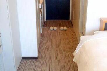 호텔 Okaya Central