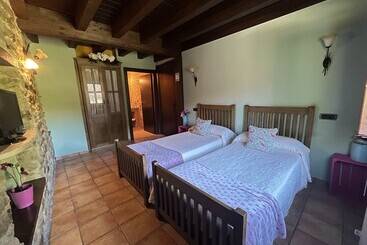 فندق ريفى Agroturismo El Encuentro