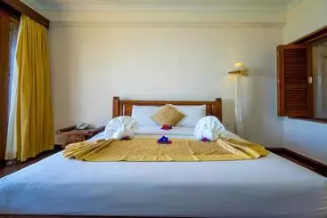 Hotel Lakeview  And Restaurant