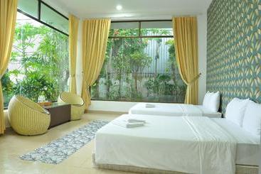 Mekong Hotel & Restaurant