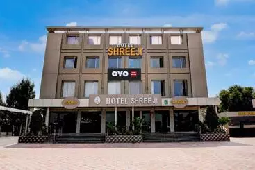 Oyo Hotel Shreeji