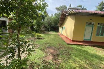 Resort Nimsri Villa By Prazzventures