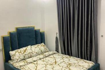 ペンション An Exquisite 1bedroom Apartment