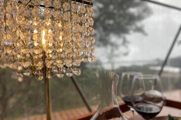 هتل Féliza Rainforest Domes