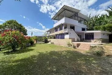 Nuevo Hotel Morada En El Centro Del Eje Cafetero