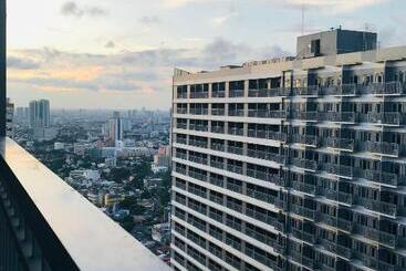 هتل آپارتمان Luli S Place