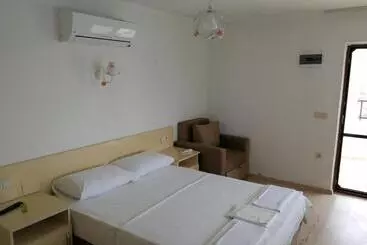 ベッドアンドブレックファースト Kaymak Tepesi Tatil Evi