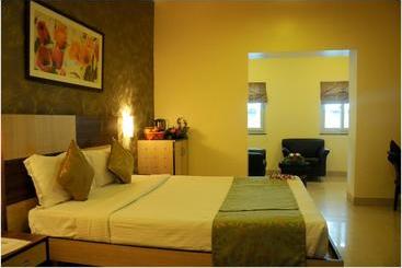 Jk Rooms 104 Hotel Madhav International