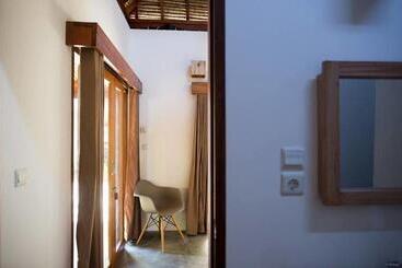 ホテル Nanas Homestay Bungalow