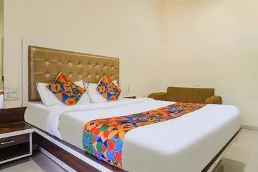 Resort Fabexpress The Royal Heritage