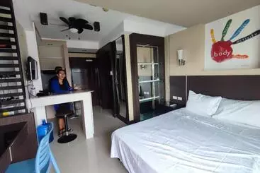 Alberg The 28th Pad At Central Cebu