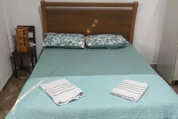 ペンション Kitnet Cantinho Dos Dinos