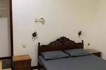 Bed and Breakfast The Boundless Has Been Bound