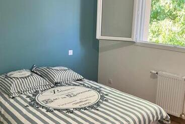 פנסיון Chambre Dans Une Maison En Colocation Proche Paris Et Disney Room In Shared House