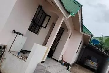 Visitor S Hostel