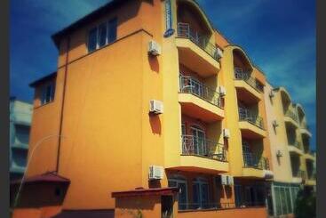 Hotel Concordia Plaza 2