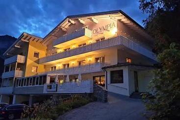 Pension Cafè Olympia