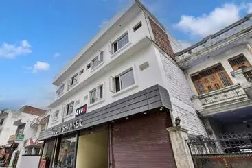 Super Hotel O Gauri Shankar