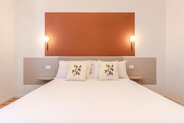 پانسیون Numberz Rooms And Apartments