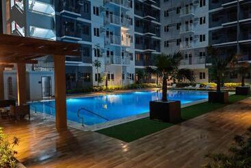 پانسیون Dream Staycation At Pendragon Style