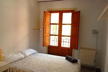 هاستل Private Rooms Near King S Square