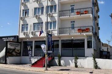 Hotel Tuzla Grand