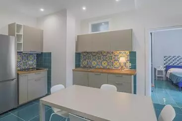 پانسیون Amami Home