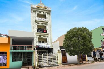 Hotel Super Collection O Paschim Dwar Near Jagannatha Temple Formerly Subhadarshan