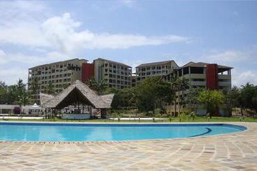 هتل Golden Beach Resort A051