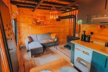 Pension  Sapanca Green Garden Tuna Ev Bungalov