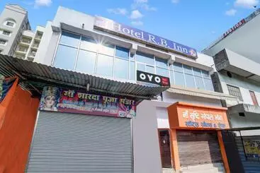 Oyo Flagship Hotel R.b Inn