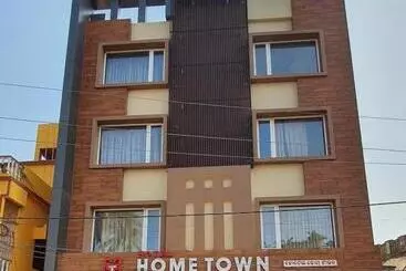 ホテル Home Town Puri Near Temple & Golden Beach Lift Wifi With Restaurant Facilities By Morservices