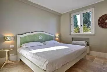 Bed and Breakfast Saturnalia Village Rooms