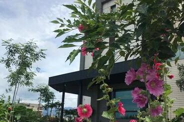 Aamiaismajoitus (B&B) Early Summer