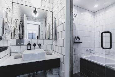 Otel Trunkcat Street