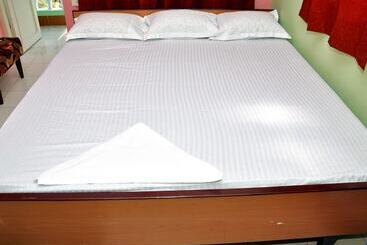 בית מלון כפרי Purnima