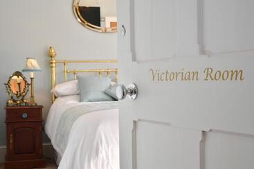 Heritage Bed And Breakfast