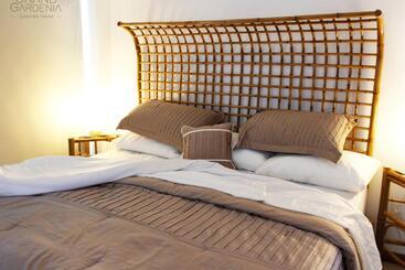 هتل Grand Gardenia